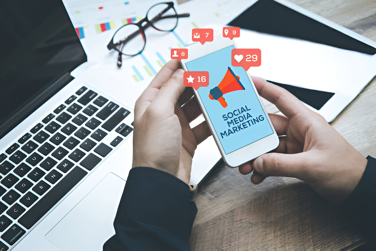 Social Media Media Marketing